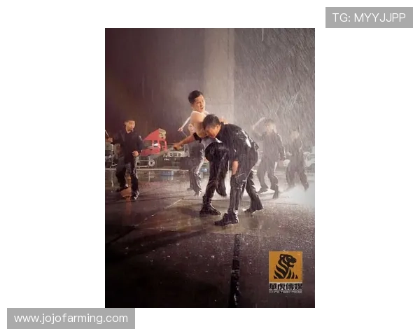 《新世界》：谍影重重下的信仰之辩，一场关于“新世界”的时代挽歌